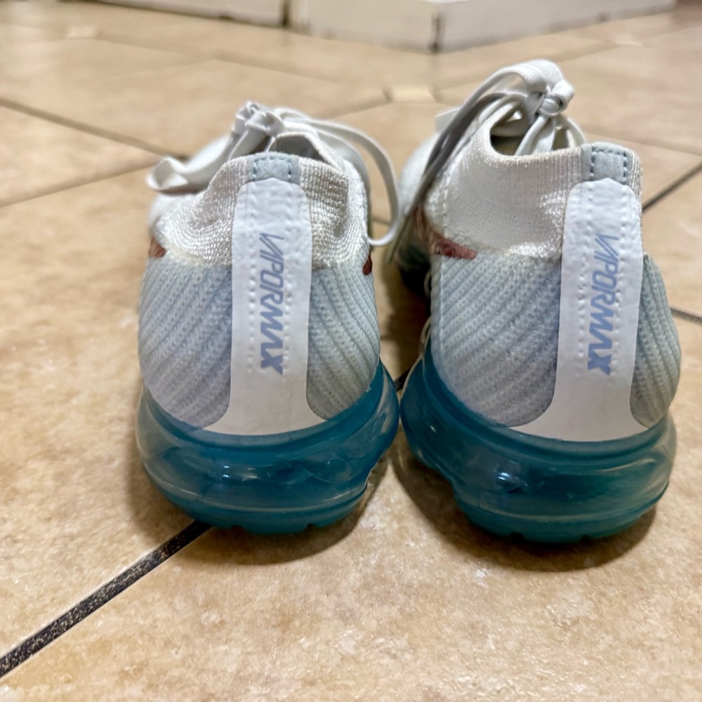 Nike White Flyknit VaporMax Sneakers with Copper Swoosh and Teal Sole - Picture 2 of 8